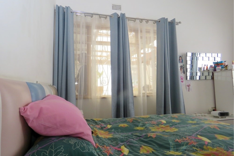 To Let 3 Bedroom Property for Rent in Woodstock Western Cape